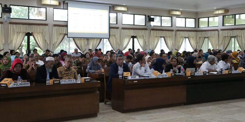 Rapat Kerja Pimpinan Perguruan Tinggi Vokasi LLDikti Wilayah VI Jawa Tengah yang diikuti 115 perguruan tinggi swasta (PTS) dan 6 perguruan tinggi negeri (PTN) (18/4/2019).