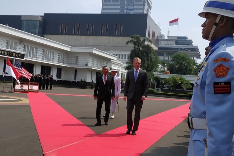 Menteri Pertahanan Republik Indonesia Ryamizard Ryacudu menerima kunjungan Pelaksanaan tugas Menteri Pertahanan Amerika Serikat Patrick Michael Shanahan