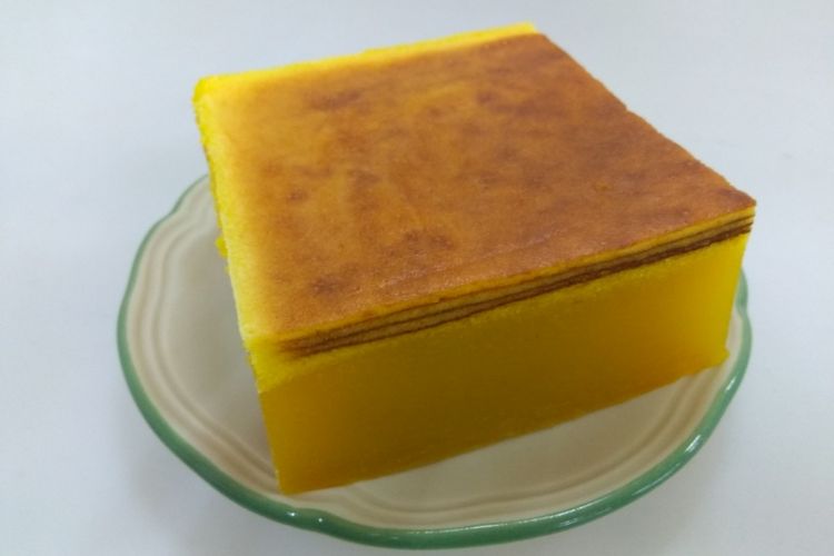 Kue lapis modifikasi dari Nyonyas Heritage.