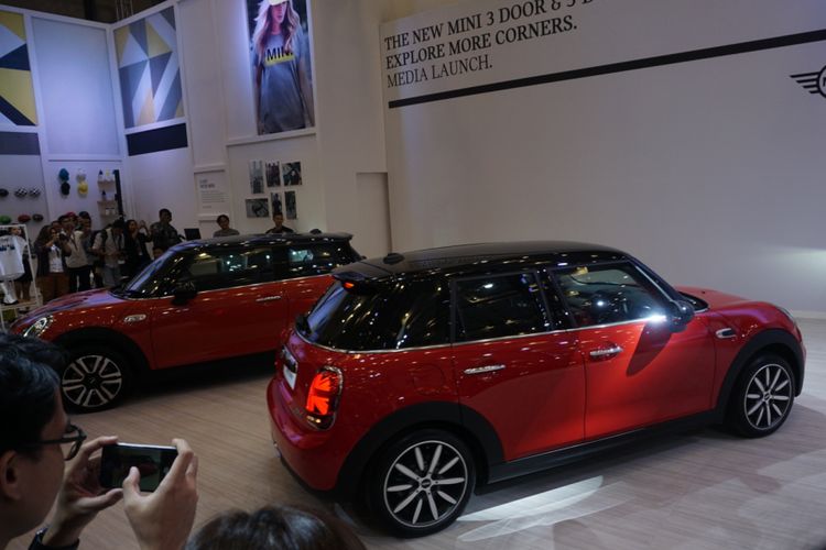 Mini hadirkan New Mini 5 door dan 3 doors terbaru di GIIAS 2018