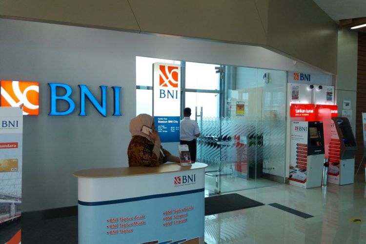 Outlet Bank BNI di Stasiun BNI City