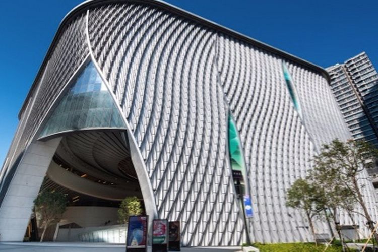 Xiqu Centre, tempat menonton teater Kanton di Hongkong. 