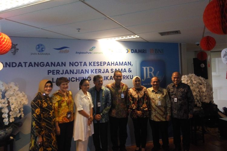 Peluncuran aplikasi JRku di Kementerian BUMN, Jakarta, Jumat (3/5/2019).