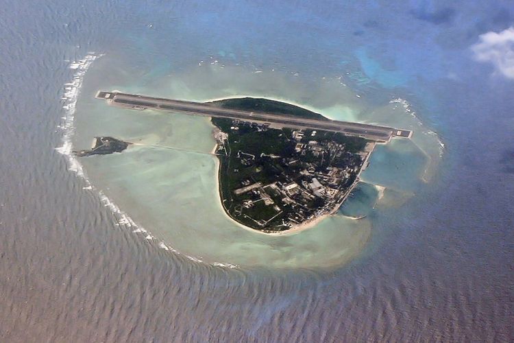 Pulau Woody atau Yongxing adalah yang terbesar dalam jajaran Kepulauan Paracel yang disengketakan di Laut China Selatan.