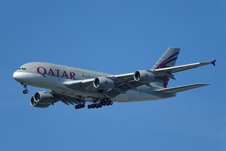 Sebuah Airbus A380-800 milik Qatar Airways.