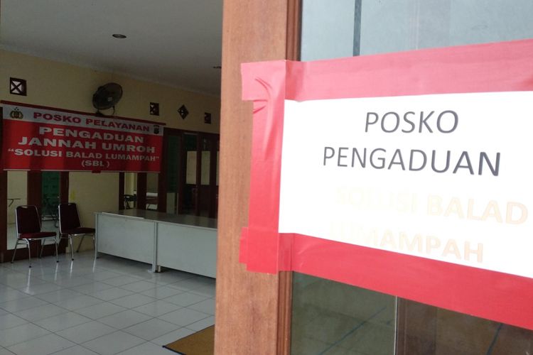 Posko pengaduan korban penipuan PT SBL di Polres Metro Bekasi Kota, Jumat (9/2/2018)