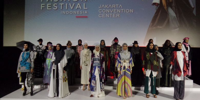 Muslim Fashion Festival Indonesia (Muffest) 2019 akan menghadirkan busana dengan empat tema, yakni Exuberant, Neo Medieval, Svarga, dan Cortex.