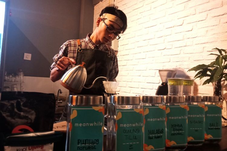 Kafe kopi Meanwhile, yang dipilih Ridwan Kamil bertemu dengan Sandiaga Uno di Mega Kuningan, Jakarta saat diku jungi KompasTravel, Senin (17/9/2018).