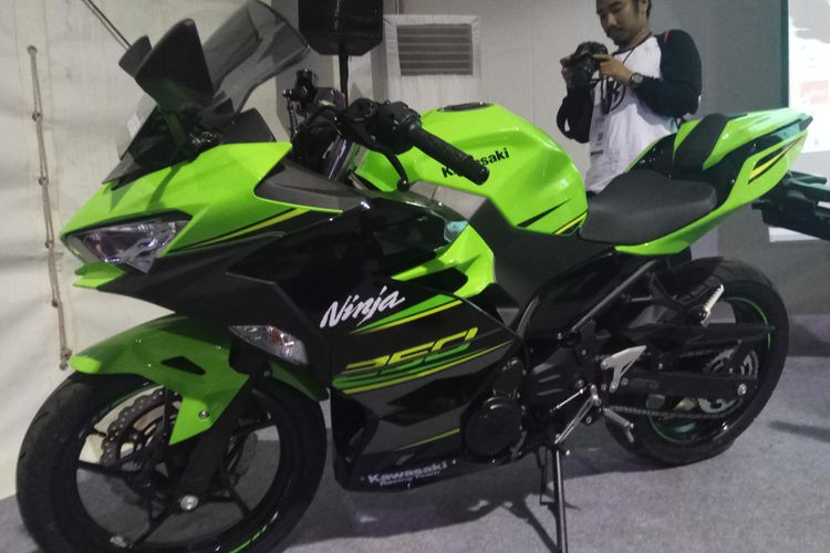 New Kawasaki 250 special edition.