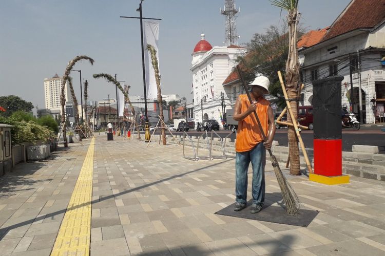 Suasana Kali Besar di Kota Tua, Jakarta Barat, sehari setelah dibuka Wakil Gubernur DKI Jakarta Sandiaga Uno, Sabtu (7/7/2018).