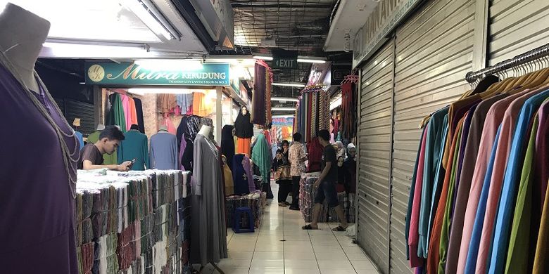 Kondisi pasar Tasik di Mall Thamrin City, Jakarta Pusat, pada Kamis(22/6/2017)