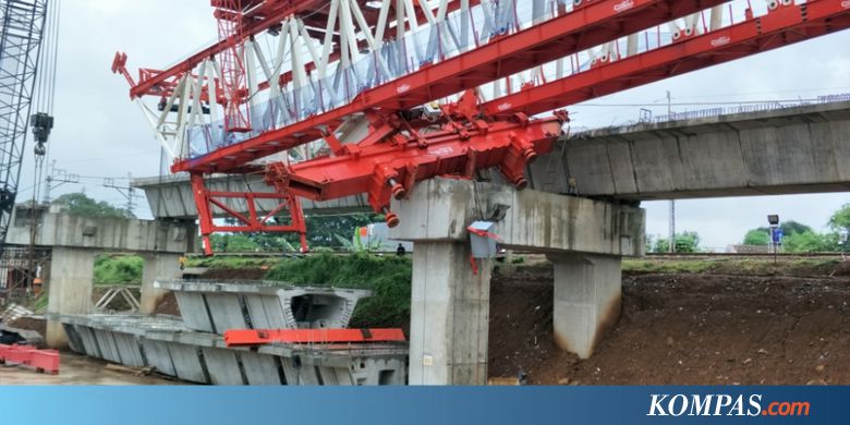 Begini Kondisi "Crane" yang Jatuh di Jatinegara