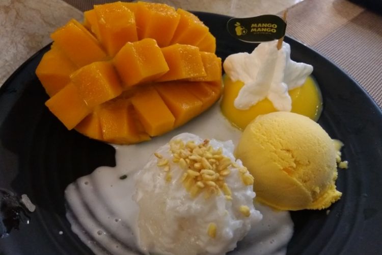 Mango Paradise, varian makanan manis dengan toping mangga di Mango Mango.