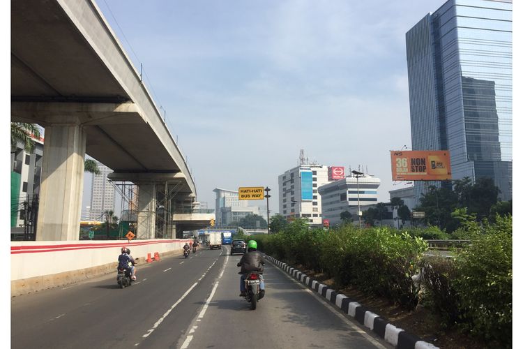 Jalan MT Haryono, Jakarta Timur, Selasa (4/6/2019).