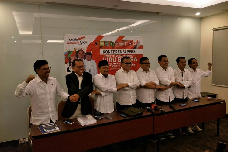 Sekjen-sekjen partai Koalisi Indonesia Kerja menggelar konferensi pers usai melatih juru kampanye