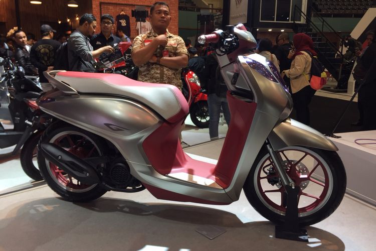 Skutik Konsep Honda, Cikal Bakal Scoopy 150?