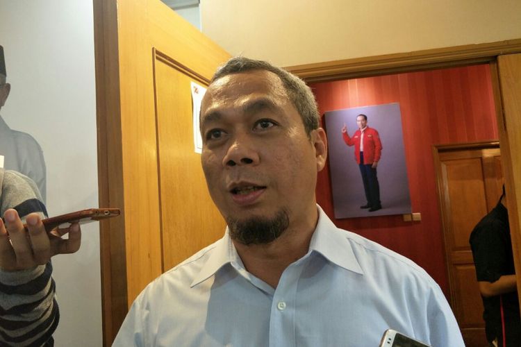 Direktur Komunikasi Politik Tim Kampanye Nasional (TKN) Jokowi-Maruf, Usman Kansong, di Posko Cemara, Jumat (22/2/2019). 