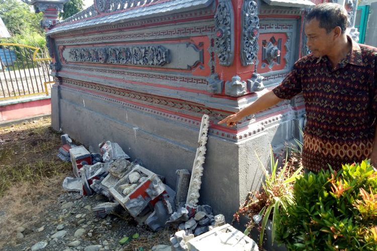 Salah satu bangunan yang rusak di Banggai Kepulauan Sulawesi Tengah Jumat (12/4/2019)
