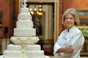 Kue Pernikahan Harry-Meghan Mendobrak Tradisi 'Royal Wedding'