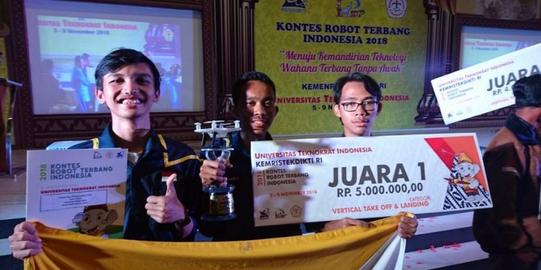 UGM menjadi juara umum Kontes Robot Terbang Indonesia (KRTI) 2018 yang digelar Universitas Teknokrat Indonesia, Lampung 5-8 November 2018.