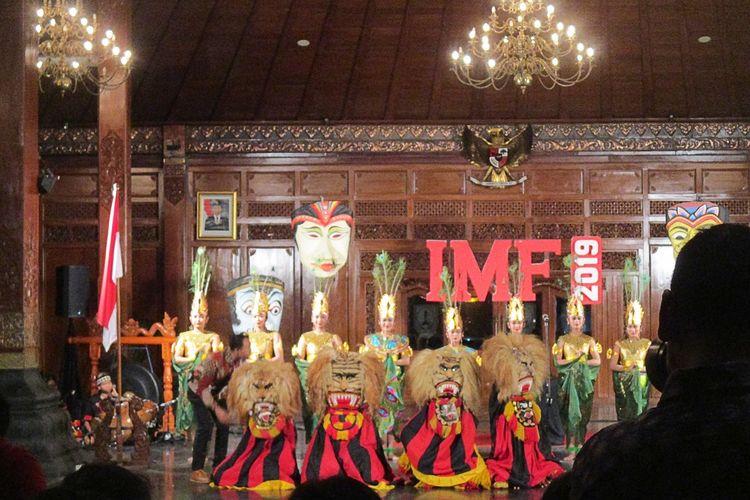 Pertunjukan IMF 2019 di Pendopo Gedi Balaikota Surakarta Jumat(05/07/2019)-