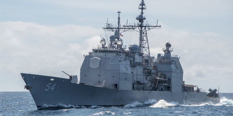 Kapal perusak Amerika Serikat berkekuatan rudal pandu USS Antietam.