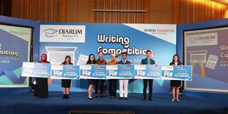 Enam peserta terbaik ditetapkan sebagai pemenang Final Nasional Writing Competition Beswan Djarum 2018 yang digelar di Jakarta, Selasa (4/9). Gagasan cemerlang terhadap permasalahan yang terjadi di masyarakat berhasil memukau dewan juri.