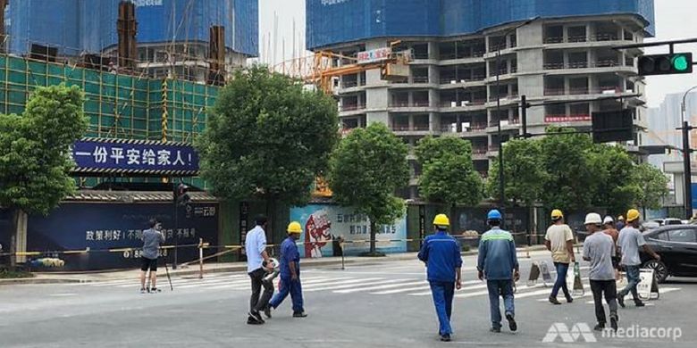 Pembangunan gedung-gedung baru di Qianjiang Century City, China.