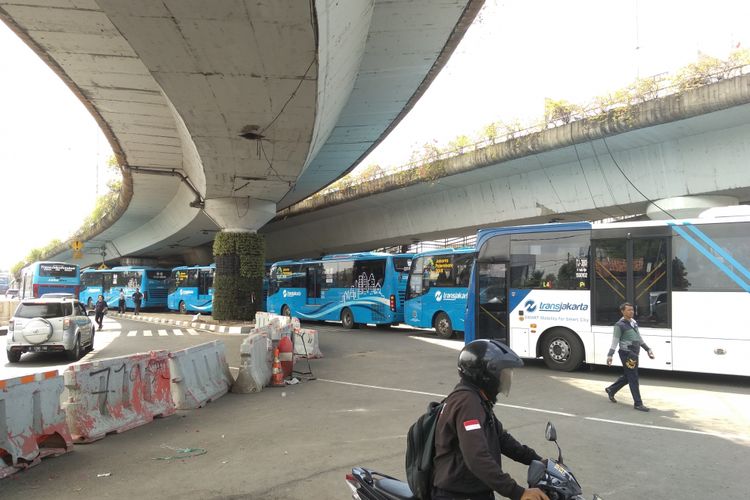 Kemacetan parah terjadi di Simpang Matraman hingga Tambak, Selasa (10/4/2018).