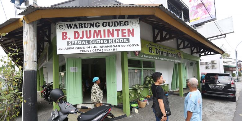 Suasana di Warung Makan Gudeg B. Djuminten, Jogjakarta, Minggu (6/8/2017).