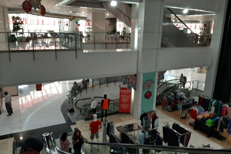 Suasana di Pasaraya Blok M, Jakarta Selatan, Senin (13/5/2019).