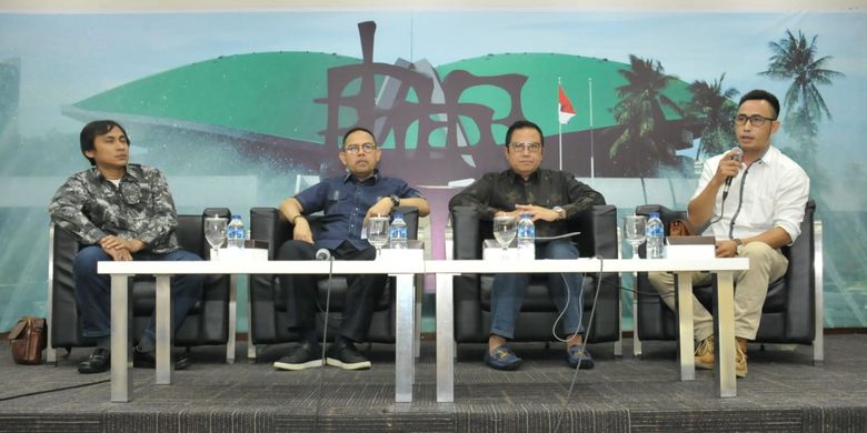 Empat narasumber dalam diskusi  Empat Pilar MPR, di Media Center, Komplek Gedung MPR/DPR/DPD RI, di Jakarta, Jumat (26/7/2019)