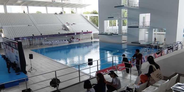 Stadion renang Gelora Bung Karno, Senayan