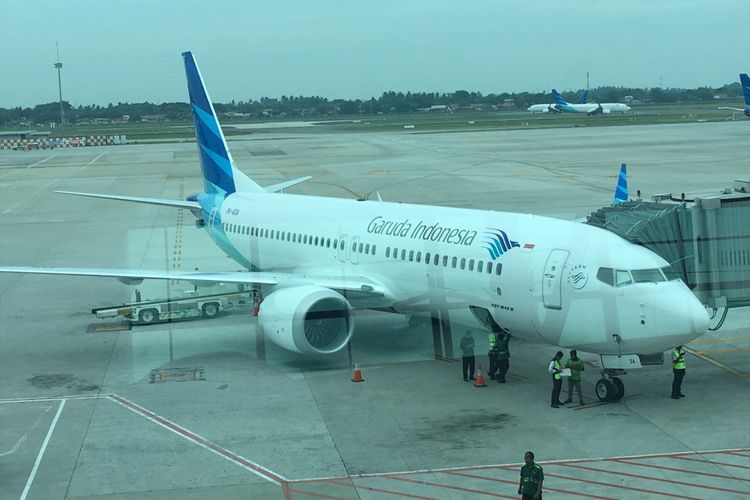 Pesawat Boeing 737 MAX 8 yang telah dioperasionalkan oleh Garuda Indonesia, di Bandara Soekarno-Hatta, Tangerang, Minggu (7/1/2017). 