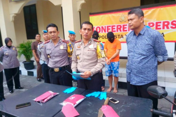 Kapolresta Yogyakarta, AKBP Armaini dalam jumpa pers, Senin (11/06/2018)