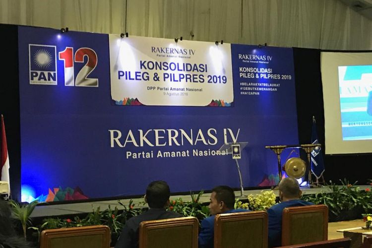 Rakernas PAN demi tentukan arah dukungan dalam Pileg dan Pilpres 2019 di Hotel Sultan, Jakarta, Kamis (9/8/2018).