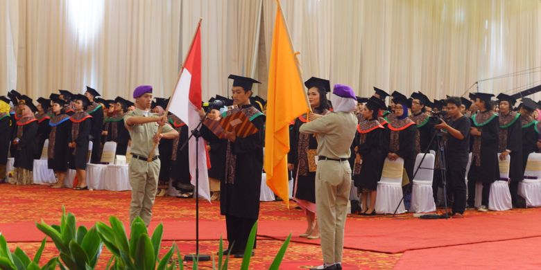 Wisudawan Polimedia Kreatif