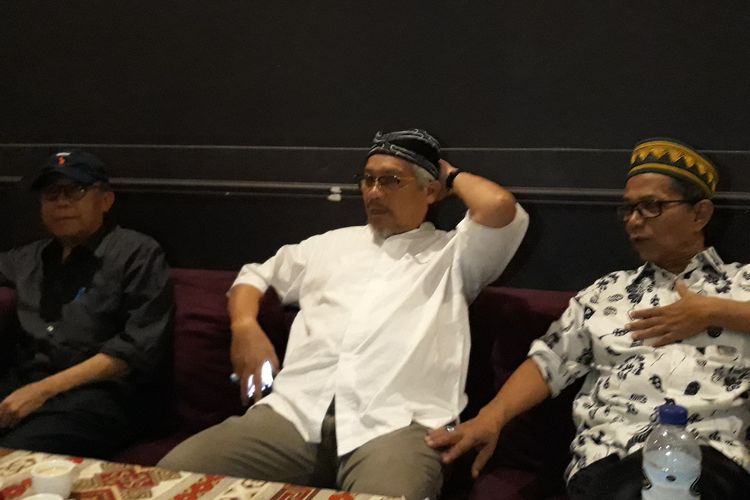 -Ketua Majelis Syuro Partai Bulan Bintang (PBB) MS Kaban dalam jumpa pers di Jakarta, Jumat (12/4/2019).