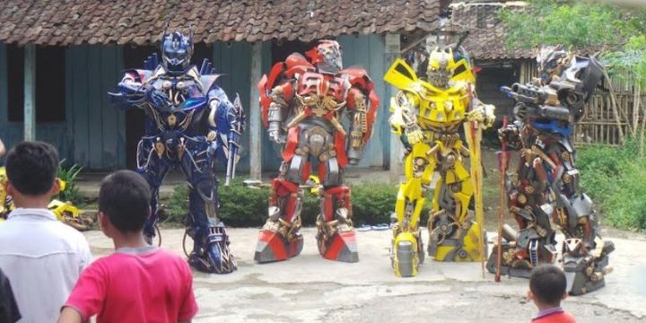 Nama nama store robot di transformers