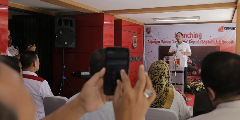 Wali Kota Semarang Hendrar Prihadi memberikan kata sambutan saat peluncuran layanan Lek Paijo di Balakota Semarang, Rabu (8/5/2019). 