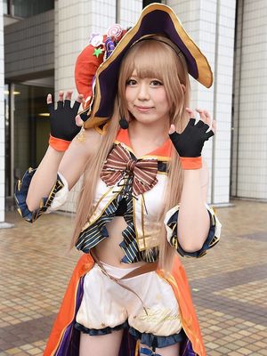 Peserta Ikebukuro Halloween Cosplay Festival tahun lalu.