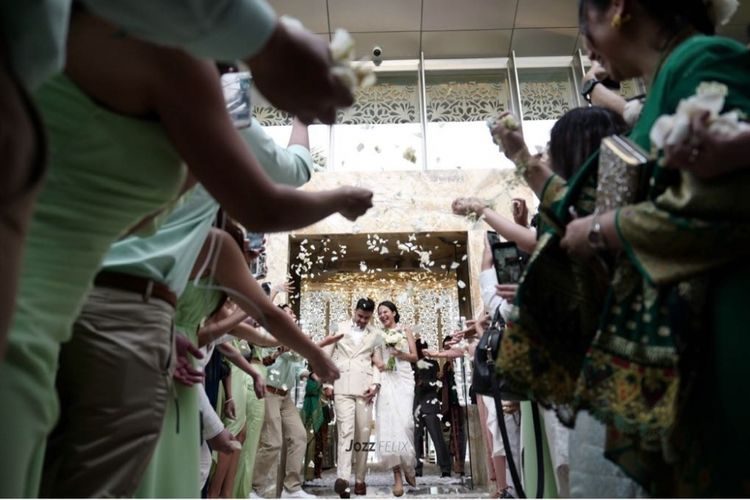 Chicco Jerikho dan Putri Marino resmi menikah di Bali (3/3/2018).