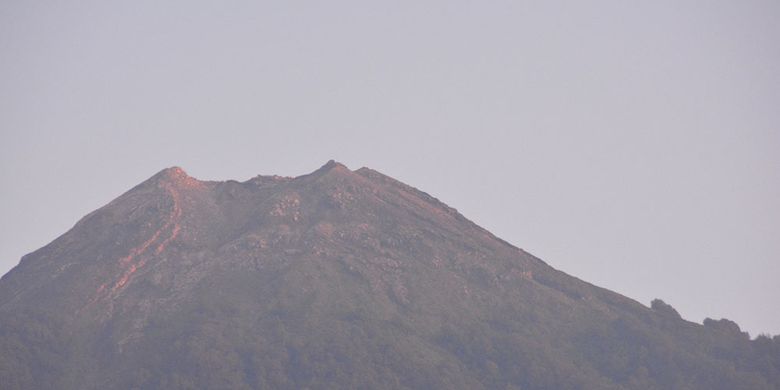 Gunung Api Ebulobo sebagai salah satu spot destinasi di Kabupaten Nagekeo, Flores, NTT, Kamis (28/2/2019) belum dipromosikan sebagai destinasi trekking ke puncak gunung berapi tersebut.