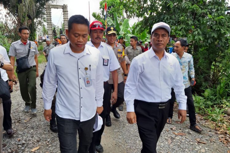 Kunjungan Menteri Pertanian Andi Amran Sulaiman ke Kabupaten Luwu, Sulawesi Selatan, Senin (11/3/2019). 