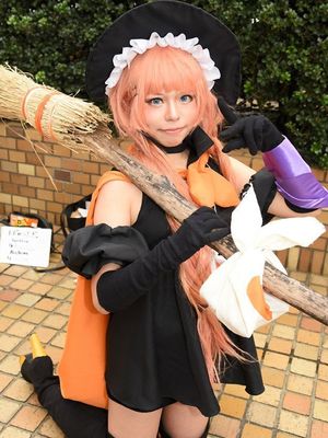 Peserta Ikebukuro Halloween Cosplay Festival 2016.