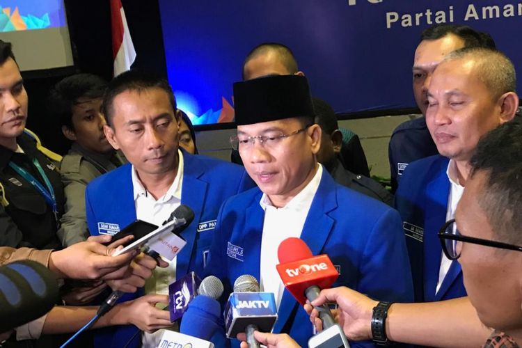 Ketua DPP PAN Yandri Susanto sebelum Rapat Kerja Nasional (PAN) untuk tentukan arah di Pilpres 2019, di Hotel Sultan, Jakarta, Kamis (9/8/2018). 
