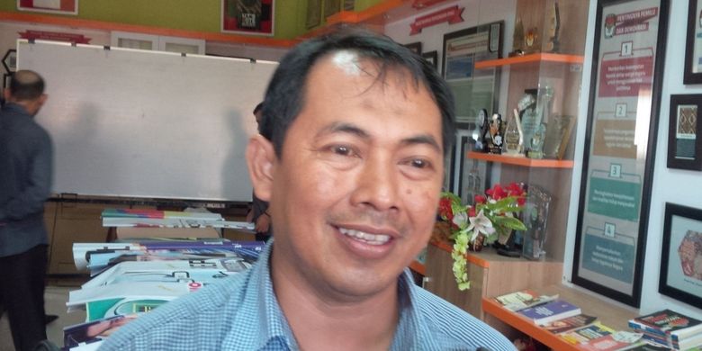 Divisi Bidang Perencanaan, Data dan Informasi KPU Surakarta Kajad Pamuji Joko W di Solo, Jawa Tengah.