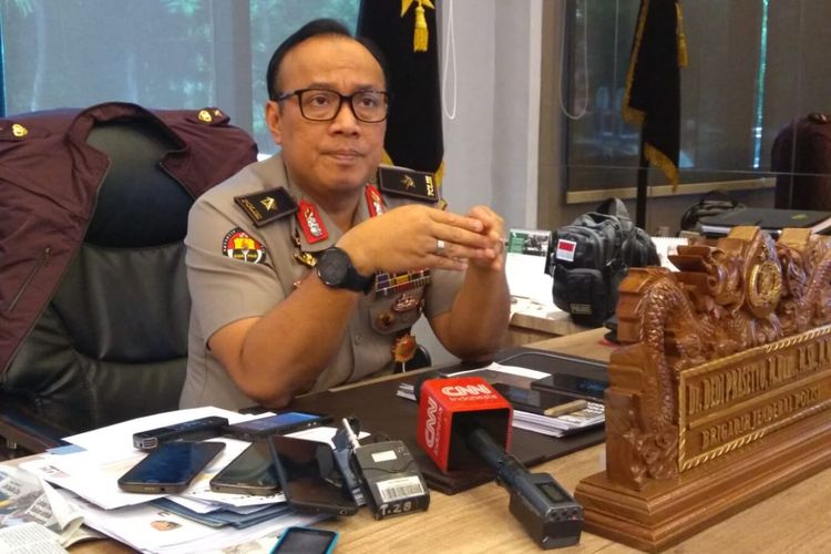 Kepala Biro Penerangan Masyarakat Humas Brigjen (pol) Dedi Prasetyo di Gedung Humas Mabes Polri, Jakarta, Selasa (5/3/2019). 