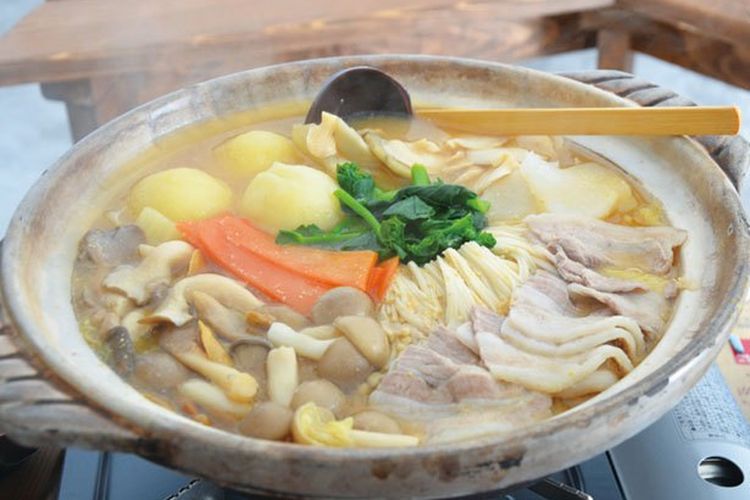 Menikmati Noroshi Nabe dengan paket jalan-jalan dan hot pot