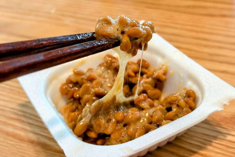 Natto, makanan khas Jepang terbuat dari fermentasi kacang kedelai. (KARAKSA MEDIA PARTNER)